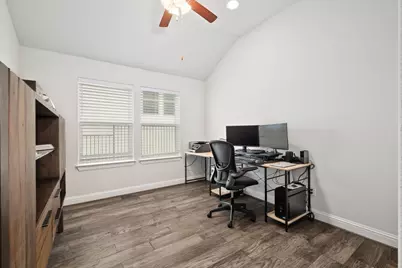 513 Elworth Path, Austin, TX 78738 - Photo 22