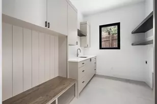 13701 A Montview Dr, Austin, TX 78732 - Photo 16