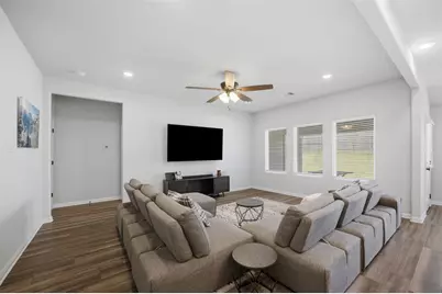 17701 Zinfandel Drive, Pflugerville, TX 78660 - Photo 4