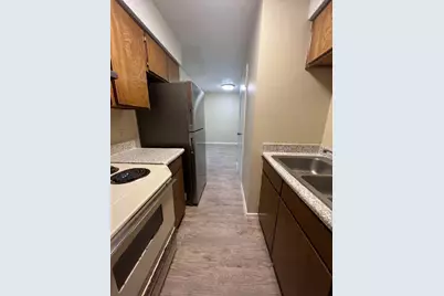 202 E 32nd Street #2, Austin, TX 78705 - Photo 6