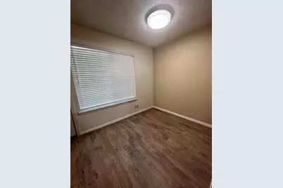 202 E 32nd Street #2, Austin, TX 78705 - Photo 8
