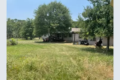 1010 County Road 490, Elgin, TX 78621 - Photo 18