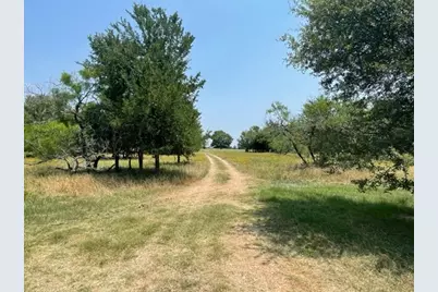 1010 County Road 490, Elgin, TX 78621 - Photo 10