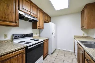 2529 Rio Grande Street #85, Austin, TX 78705 - Photo 10