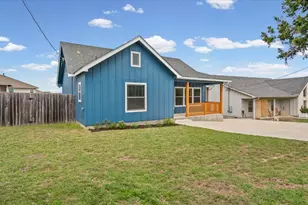 9913 Little Creek Cir, Dripping Springs, TX 78620 - Photo 4