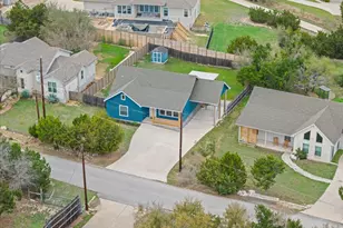 9913 Little Creek Cir, Dripping Springs, TX 78620 - Photo 28