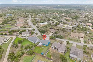 9913 Little Creek Cir, Dripping Springs, TX 78620 - Photo 30