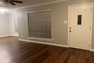 1619 E Cripple Creek Dr, Austin, TX 78758 - Photo 2