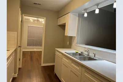 1619 E Cripple Creek Drive, Austin, TX 78758 - Photo 6