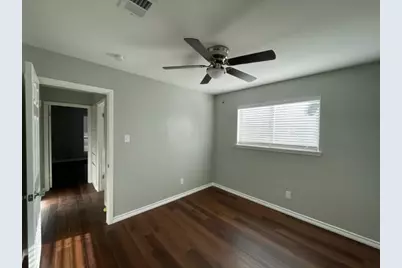 1619 E Cripple Creek Drive, Austin, TX 78758 - Photo 24