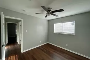 1619 E Cripple Creek Dr, Austin, TX 78758 - Photo 24