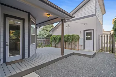 1004 Banyon Street, Austin, TX 78757 - Photo 32