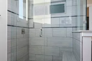 1004 Banyon St, Austin, TX 78757 - Photo 18