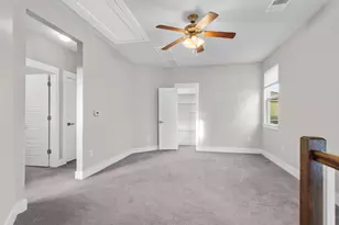 1004 Banyon St, Austin, TX 78757 - Photo 22