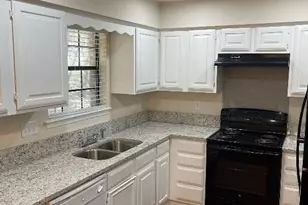 505 Hedgewood Dr, Georgetown, TX 78628 - Photo 2