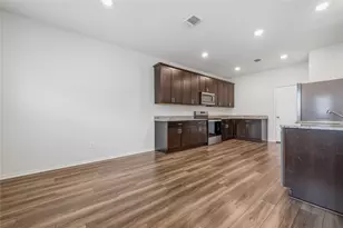 316 Stone Water Ln, Jarrell, TX 76537 - Photo 12