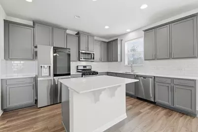 211 Silver Glen Drive, Kyle, TX 78640 - Photo 12