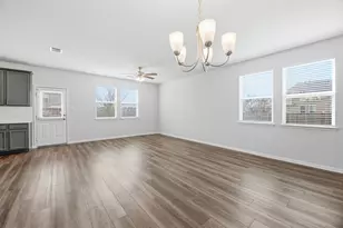 211 Silver Glen Dr, Kyle, TX 78640 - Photo 10