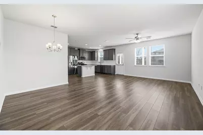 211 Silver Glen Drive, Kyle, TX 78640 - Photo 8