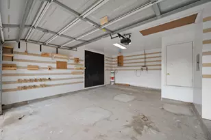 12016 Plains Valley Dr, Del Valle, TX 78617 - Photo 36