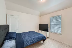 2004 S Ash Cove W, Hutto, TX 78634 - Photo 20