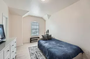2004 S Ash Cove W, Hutto, TX 78634 - Photo 22