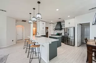 2004 S Ash Cove W, Hutto, TX 78634 - Photo 4