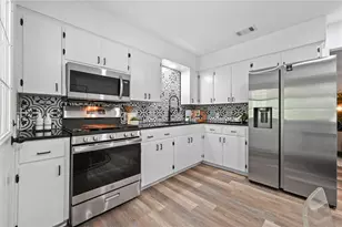 6407 Cooper Ln, Austin, TX 78745 - Photo 2