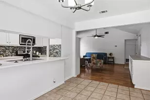 2702 Julie Cove, Taylor, TX 76574 - Photo 14