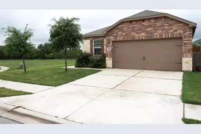 521 Congress Way, Liberty Hill, TX 78642 - Photo 2