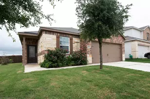 521 Congress Wy, Liberty Hill, TX 78642 - Photo 1