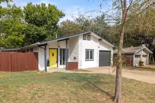 5108 Emerald Forest Dr, Austin, TX 78745 - Photo 2
