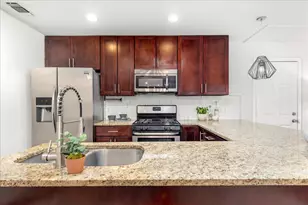 5108 Emerald Forest Dr, Austin, TX 78745 - Photo 10