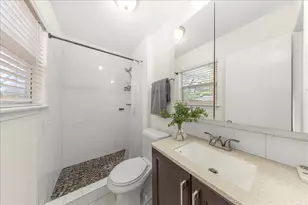 5108 Emerald Forest Dr, Austin, TX 78745 - Photo 22