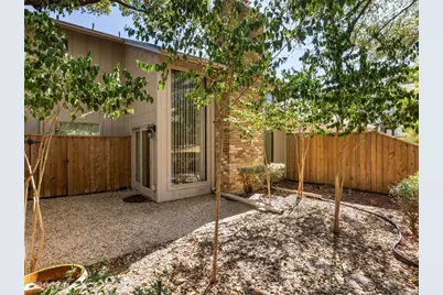 8216 Summer Side Drive, Austin, TX 78759 - Photo 28