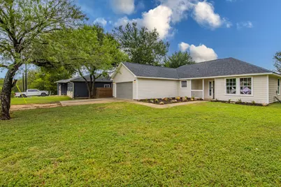 119 W Kikipua Lane, Bastrop, TX 78602 - Photo 22