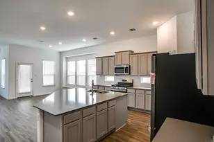 104 Night Bloom Path, Liberty Hill, TX 78642 - Photo 10