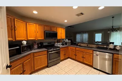 1536 Lorson Loop, Round Rock, TX 78665 - Photo 2