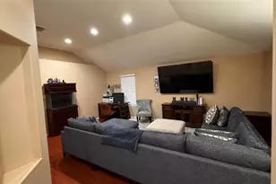 1536 Lorson Loop, Round Rock, TX 78665 - Photo 8