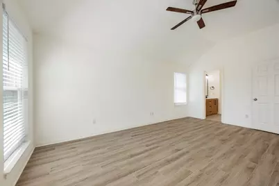 10114 Janet Loop, Dripping Springs, TX 78620 - Photo 14