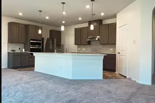 704 Zelia Gln, Leander, TX 78641 - Photo 2