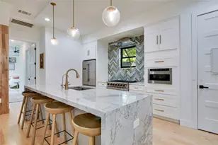 7810 Hardy Dr, Austin, TX 78757 - Photo 14