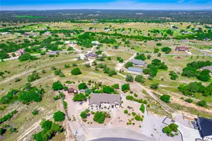 504 Cedar Mountain Dr, Marble Falls, TX 78654 - Photo 1