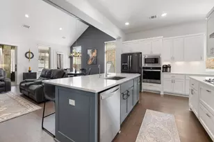 712 Sunset Vista Dr, Georgetown, TX 78628 - Photo 10