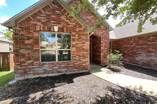 212 Choke Canyon Ln, Georgetown, TX 78628 - Photo 2