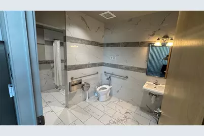 1009 Ranch Road 620 N #409, Lakeway, TX 78734 - Photo 16