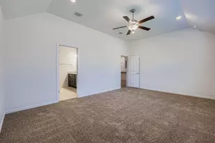154 Eagle Ford Dr, Kyle, TX 78640 - Photo 16