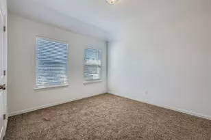 154 Eagle Ford Dr, Kyle, TX 78640 - Photo 16