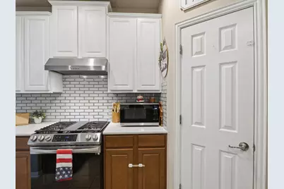 459 Sandstone Trail, Buda, TX 78610 - Photo 14