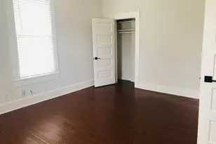 207 W 39th St, Austin, TX 78751 - Photo 4
